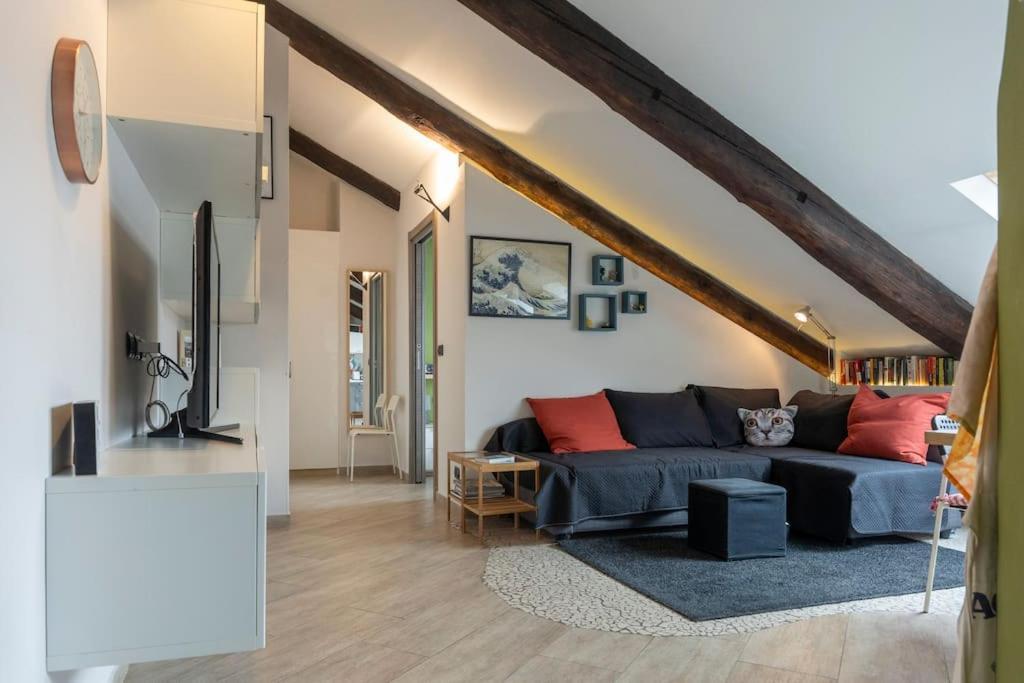 Cozy Attic In The City Center Turin Extérieur photo